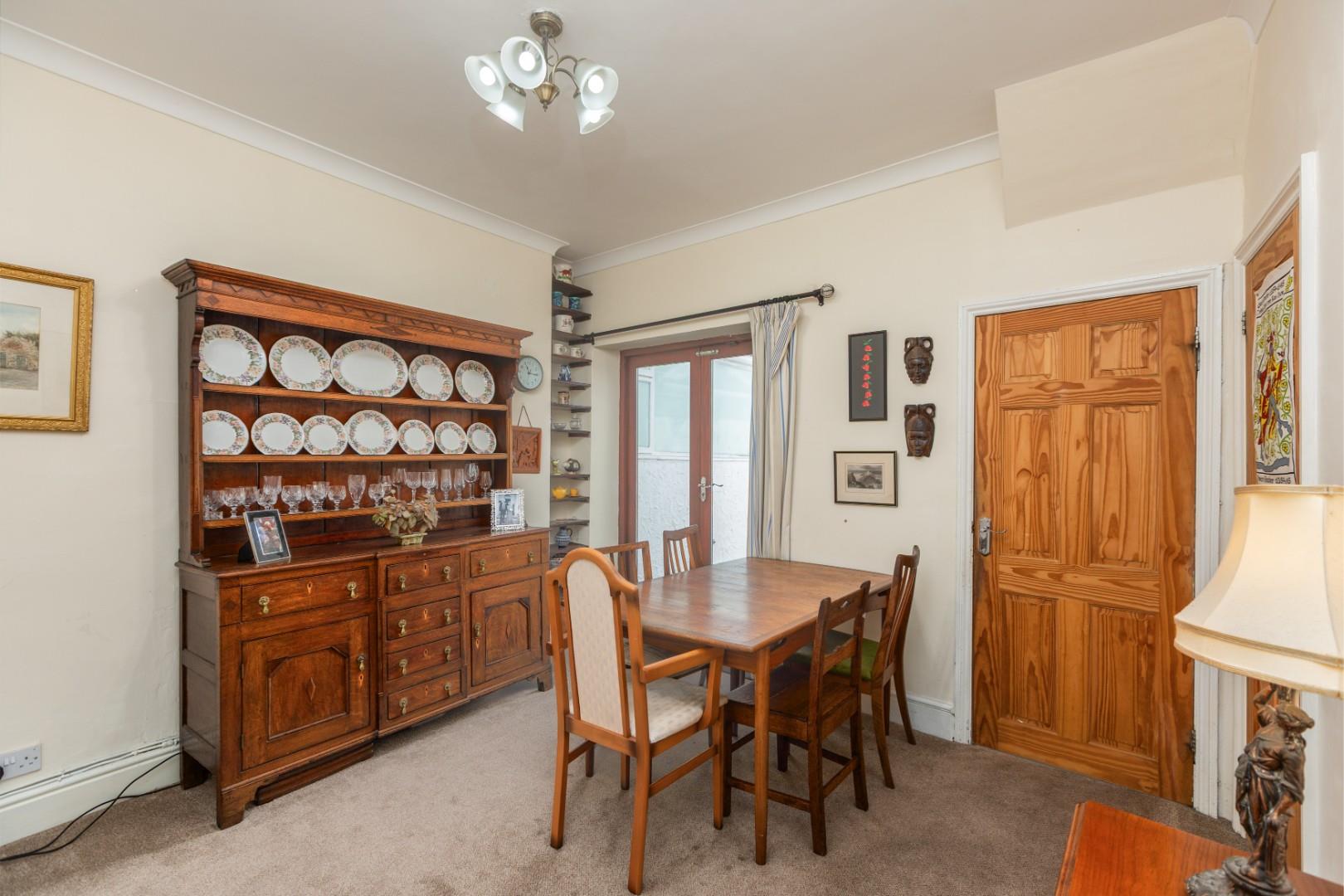 Devon Place, Mumbles, Swansea, SA3 4DR